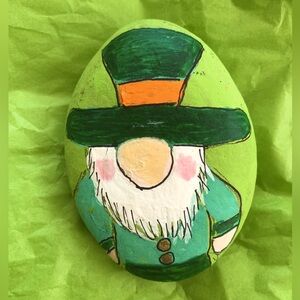 TOP OF THE MORNING ST. PATRICKS  DAY HAND PAINTED ROCK